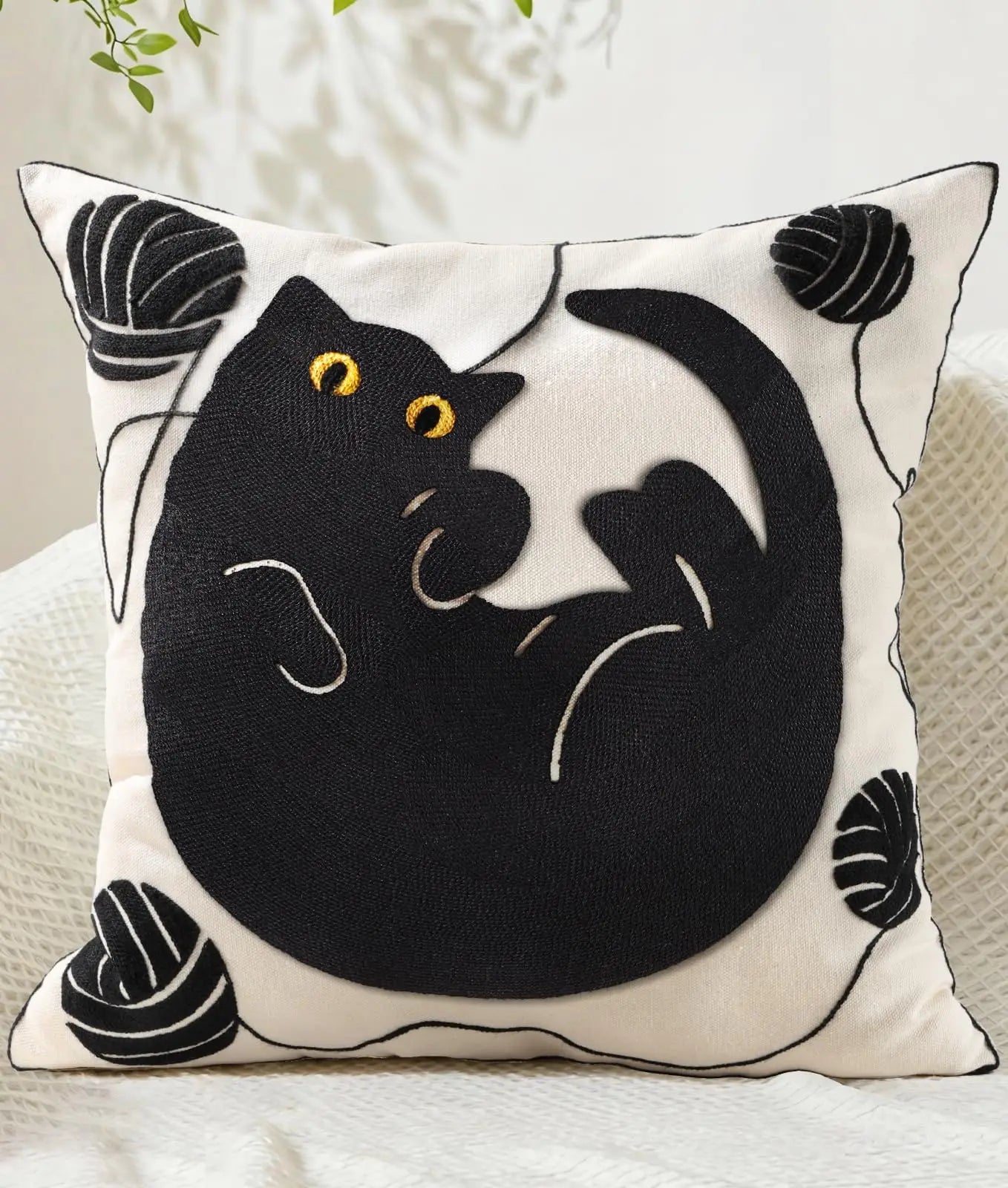 Double-Sided Pillow Cover Summer Animal Cat Floral Non-Real Embroidery Decorative Cushion Case for Couch Sofa Living Room